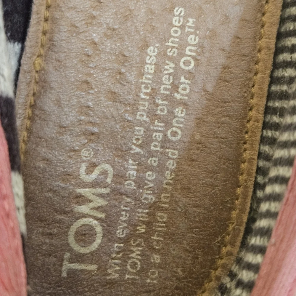 Toms key features